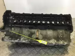 Клапанная крышка