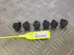 Болт маховика