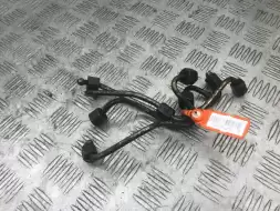 Трубка топливная