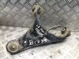 Рычаг передний