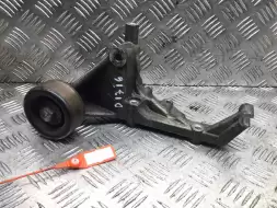 Кронштейн генератора