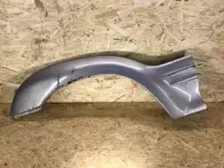 Молдинг крыла переднего левого