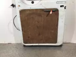 Дверь задняя распашная правая