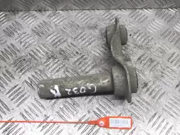 Рычаг задний правый