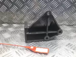 Кронштейн гидроусилителя