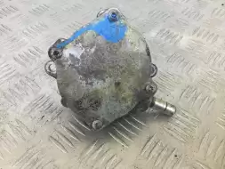 Насос вакуумный