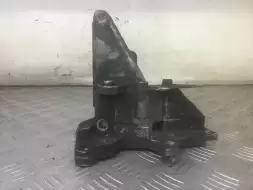 Кронштейн двигателя