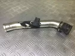 Патрубок интеркулера