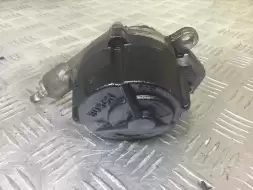 Насос вакуумный