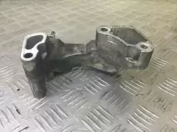 Кронштейн двигателя