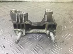 Кронштейн двигателя