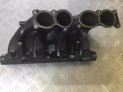 Коллектор впускной