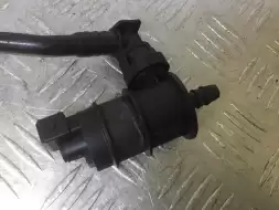 Клапан вентиляции топливного бака