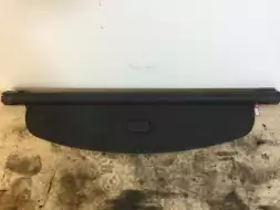 Шторка багажника