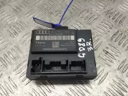 Блок управления двери задней правой