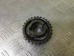 Звездочка распредвала