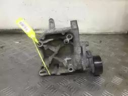 Натяжитель ремня генератора