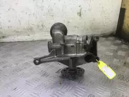 Насос масляный