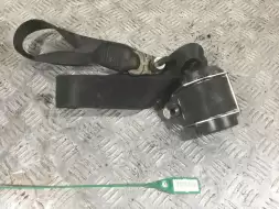 Ремень безопасности