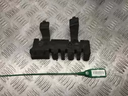 Кронштейн бампера заднего