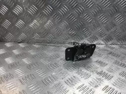 Замок багажника