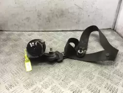 Ремень безопасности