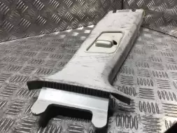 Обшивка стойки центральной правой