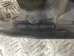 Кронштейн бампера заднего