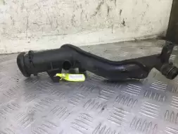 Маслозаливная горловина