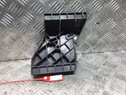 Кронштейн бампера заднего