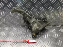 Кронштейн генератора