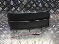 Молдинг крыла переднего левого