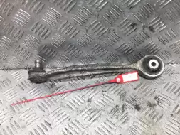 Рычаг передний левый