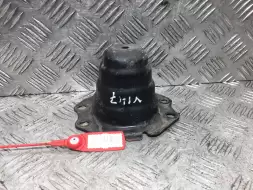 Кронштейн бампера заднего