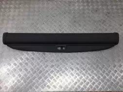 Шторка багажника