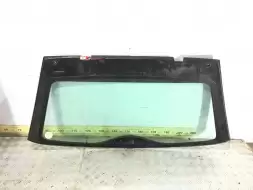 Стекло заднее