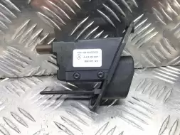 Активатор замка крышки топливного бака