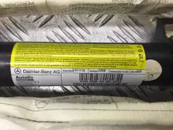 Подушка безопасности боковая (шторка)