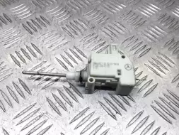 Активатор замка крышки топливного бака