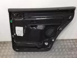 Обшивка двери задней левой (дверная карта)