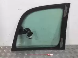 Стекло кузовное боковое левое