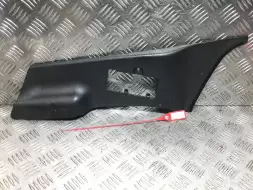 Обшивка стойки центральной правой