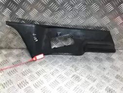 Обшивка стойки центральной правой