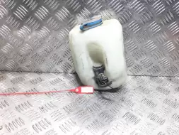 Бачок омывателя