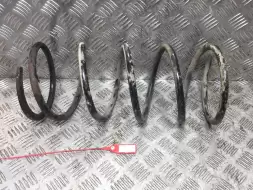 Пружина передняя