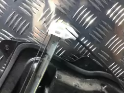 Стеклоподъемник электрический