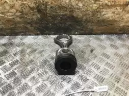 Поршень