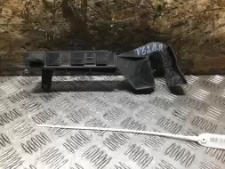 Крепление фары правой