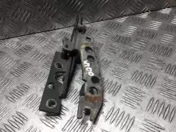 Петля капота правая