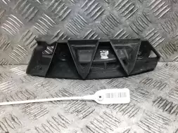 Кронштейн бампера заднего